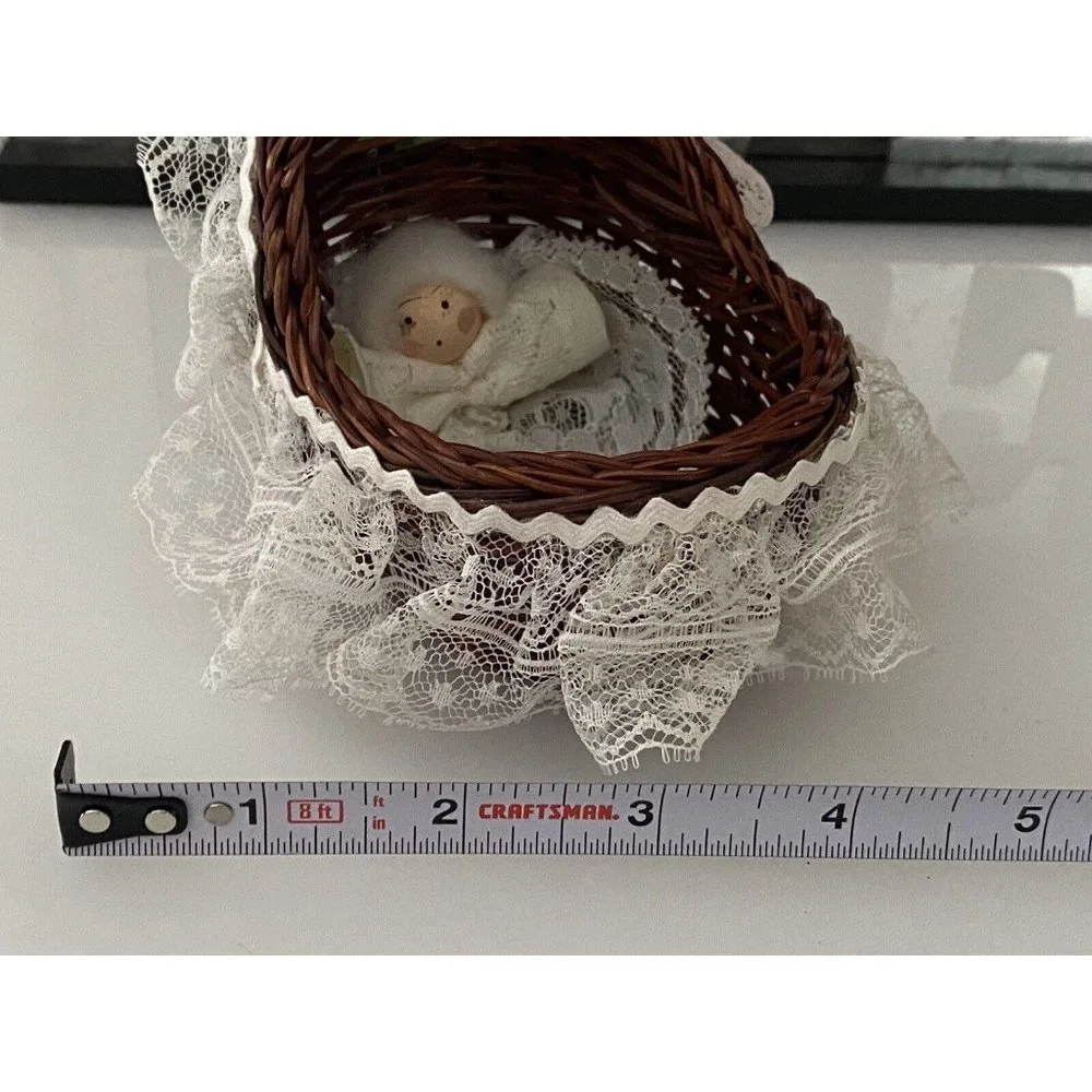 Hanging Wicker Doll Basket Vintage‎ Doll Bassinet with Angel Lace Doll Ornament